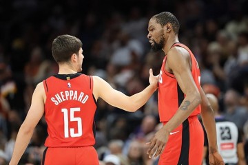 kaiyun-防守硬度明显提升了！火箭后场新星能否保持这样的侵略性呢？